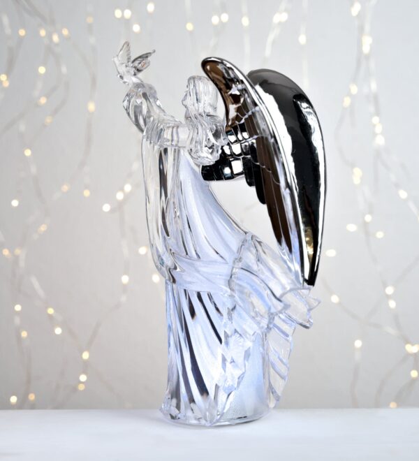 Engel Skulptur mtt LED Beleuchtung und silbernen Flügeln aus Acryl